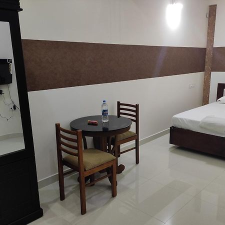 Coral Homes Kochi Luaran gambar