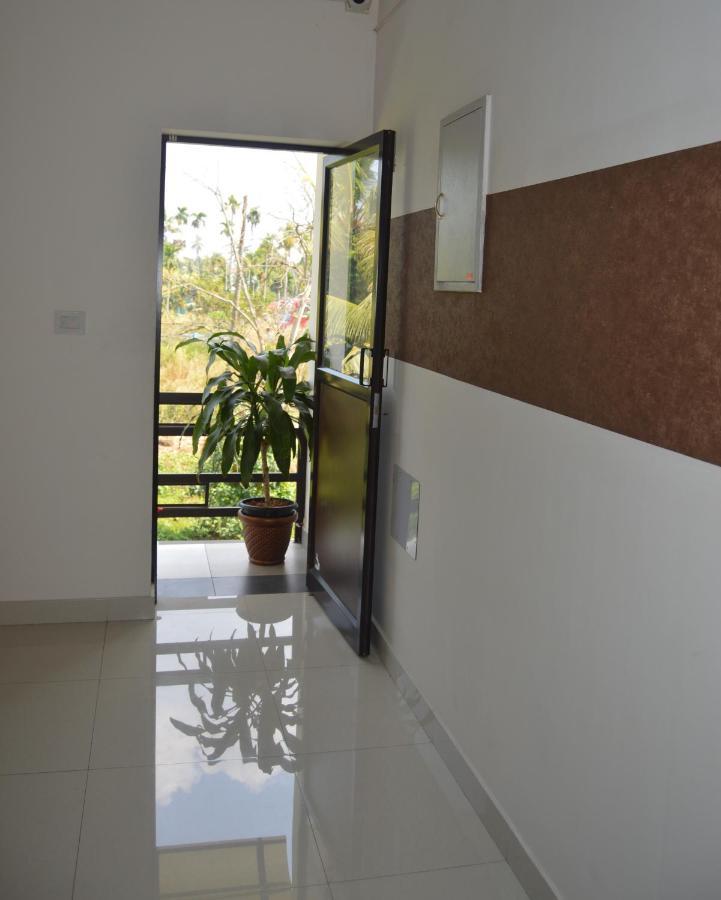 Coral Homes Kochi Luaran gambar
