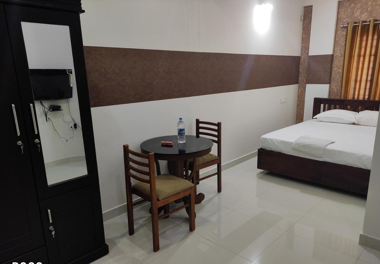 Coral Homes Kochi Luaran gambar