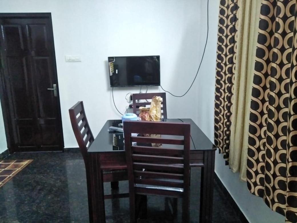 Coral Homes Kochi Bilik gambar