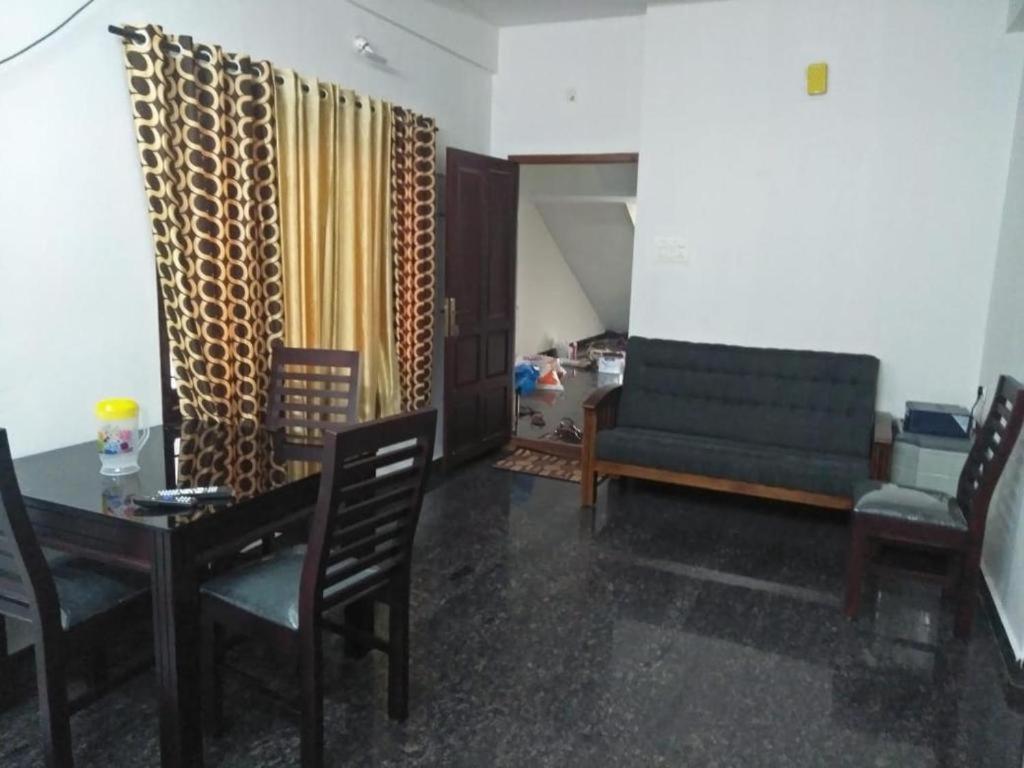Coral Homes Kochi Luaran gambar